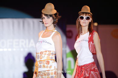 Noemi González - Te lo Juro x mi Bolso. Pasarela de Jóvenes Diseñadores 2006. Vigo. Vigoferia.
