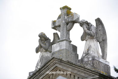 Monumentos y esculturas de Pereiró
- (Map location).