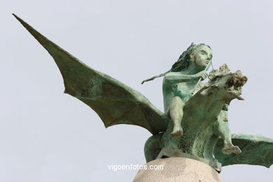 Monument to the singers, poets and troubadours of Vigo Bay ( Xaime Quesada) . (2006). Alfonso XII Street.
- (Map location).