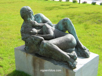 Enamorados  - Sergio Portela. (2002)
-  (Ver mapa). 