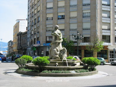 Rosal�a de Castro  - Armando Rodr�guez. (1995)
-  (Map location). 