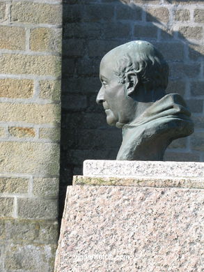 P�rroco de Coruxo Jos� Rivas Gonz�lez  - Alfonso Quinteiro Alonso. (1975)
-  (Map location). 