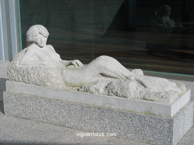 Sirena  - Sergio Portela. (2000)
-  (Map location). 