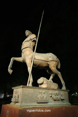 Esculturas de Igor Mitoraj. Arte en la calle. Exposición temporal octubre-noviembre 2006..