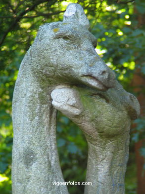 Jirafas  - Jos� Luis Medina. (1972)
-  (Map location). 