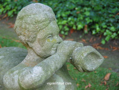 Caracol con niño - José Luis Medina. (1950)
- (Map location).