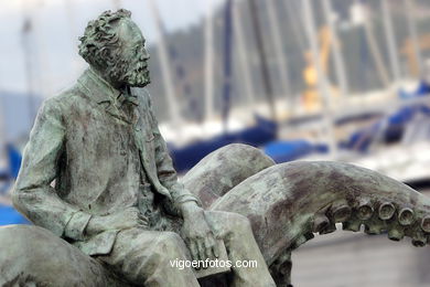 Monument to Julio Verne (Jos� Molares) . (2005). Avenidas. Port of Vigo.
-  (Map location). 