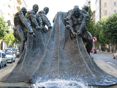 Monumento al trabajo (Los rederos)- Ramón Conde. (1991). Gran Vía. Vigo.
- (Ver mapa).