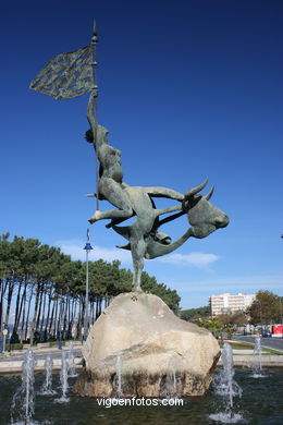 Monumento a Europa. Juan José Oliveira Viéitez. (1989). Avenida de Samil.
- (Ver mapa).