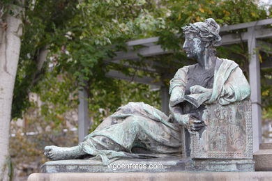 Monumento a José de Elduayen - Agustín Querol y Subirats. (1896). Jardines de Elduayen o Montero Ríos. Vigo
- (Ver mapa).