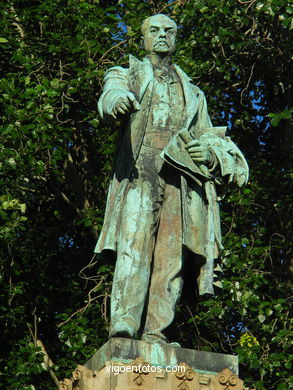 Monumento a José de Elduayen - Agustín Querol y Subirats. (1896). Jardines de Elduayen o Montero Ríos. Vigo
- (Ver mapa).