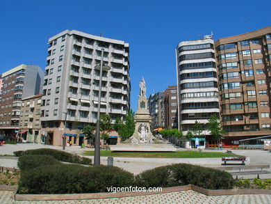 Monumento a los héroes de la reconquista - Julio González Pola. (1947). Plaza de la Independencia. Vigo..