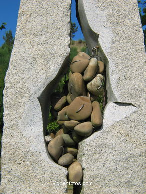 Ofrenda  - Mar�a Assunta Karini. (1999)
-  (Ver mapa). 
