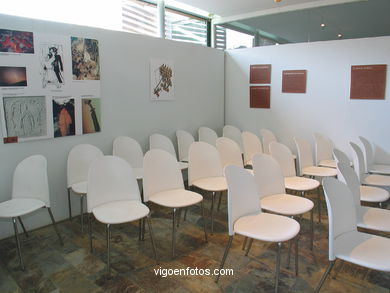 CAT - Aula de artesan�a. 