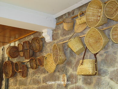 Basketmaket workshop.