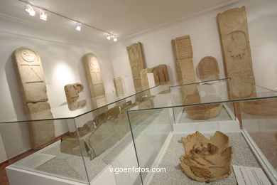 SALA DE ARQUEOLOGIA DO MUSEU QUIÑONES DE LEÓN