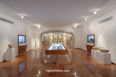 Sala de arqueolog�a. Museo Qui�ones de Le�n. 