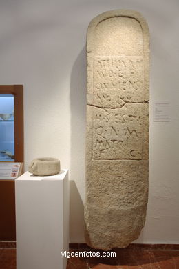 Sala de arqueolog�a. Museo Qui�ones de Le�n. 