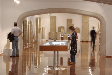 Sala de arqueología. Museo Quiñones de León.