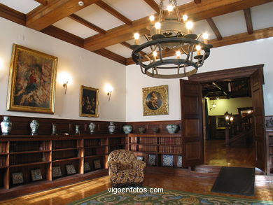 Interiores del Pazo Qui�ones de Le�n. 