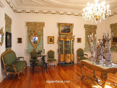 Interiores del Pazo Quiñones de León.