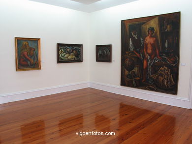 Galleries of Museum Qui�ones de Le�n. 