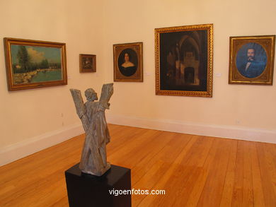 Galleries of Museum Qui�ones de Le�n. 