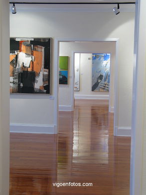 Salas de Arte Gallego - Qui�ones de Le�n. 