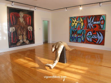 Salas de Arte Gallego - Qui�ones de Le�n. 
