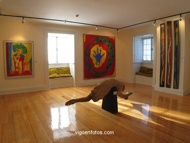 Salas de Arte Gallego - Qui�ones de Le�n. 