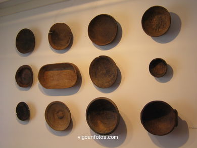 Platos de madera. 