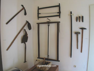 Utensils of the offices.