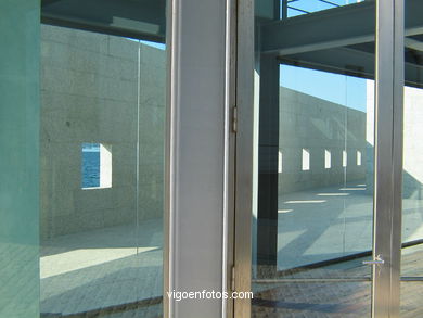 Exteriores Museo do mar de Galicia - Arquitecto Cesar Portela .