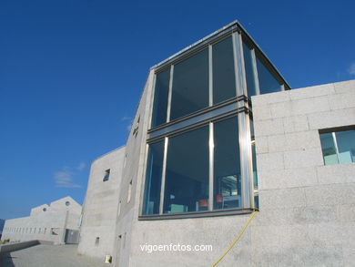 Exteriores Museo do mar de Galicia - Arquitecto Cesar Portela .