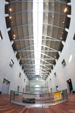 Peirao exhibition hall. Museum of the sea of Galicia.