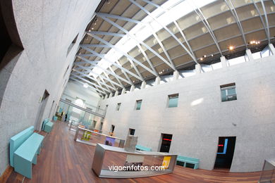 Peirao exhibition hall. Museum of the sea of Galicia. 