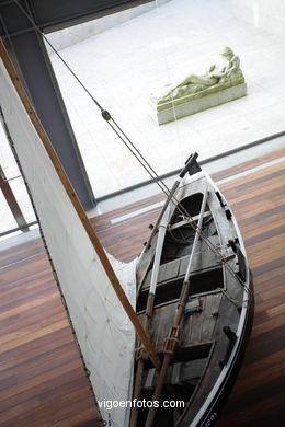 Extraction, preserving and marketing of products of the sea. Permanet exhibition in the Museum of the sea of Galicia. Vigo.