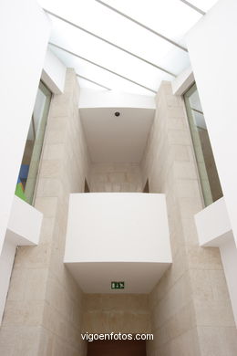 Salas planta baja del Museo Marco .