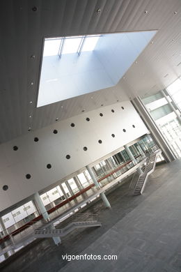 Hall Principal Palacio de Congresos. Auditorio Mar de Vigo - Pazo de Congresos. 