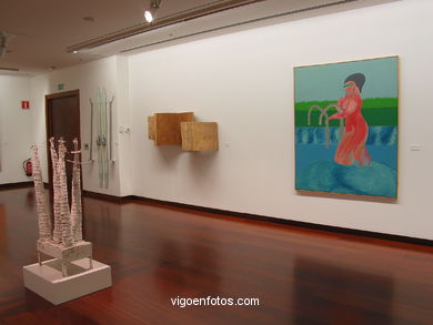 Caixanova art collection . 
