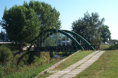 Fluvial walk of Lagares river. 
