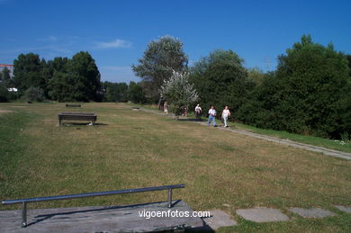 Fluvial walk of Lagares river. 
