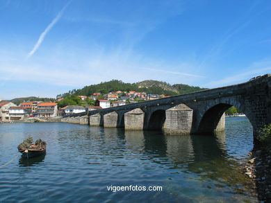 The ria of vigo
(Sea, river and dams)
. 