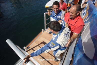 Podio y celebraci�n
(Powerboat P1 Vigo)
. 