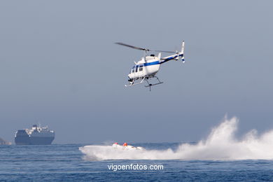 Carrera en la Playa de Samil
(Powerboat P1 Vigo)
.