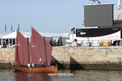Atmosphere before competition
(Volvo Ocean Race 2005-2006)
. 