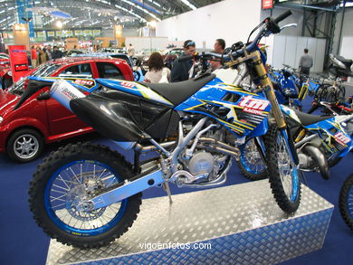 Sal�n del autom�vil 2003. 