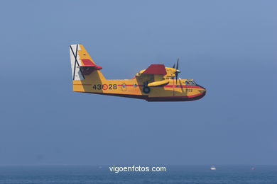 CANADIAR AIRCRAFT. AIRSHOW 2006. VIGO (SPAIN)