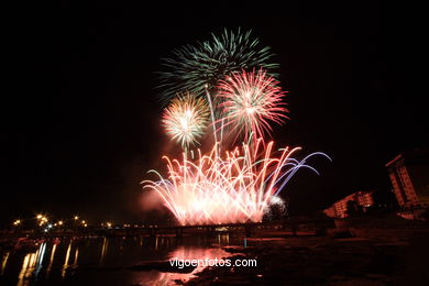 Celebrations of Bouzas. Fireworks. 2007 (15/07/2007).