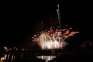 Celebrations of Bouzas. Fireworks. 2007 (15/07/2007). 